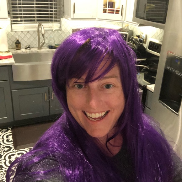 Meet your Posher, Dawn - Picture 4 of 4